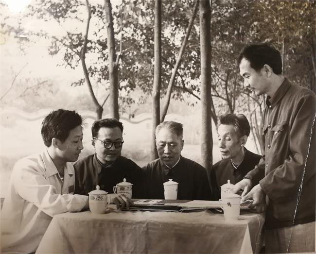 许爱珠｜旦开风气总为师